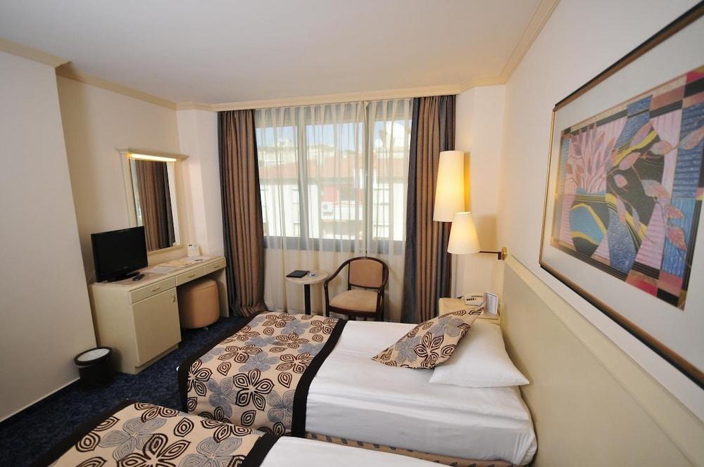 คลาส โฮเต็ล Hotel อังการา ภายนอก รูปภาพ